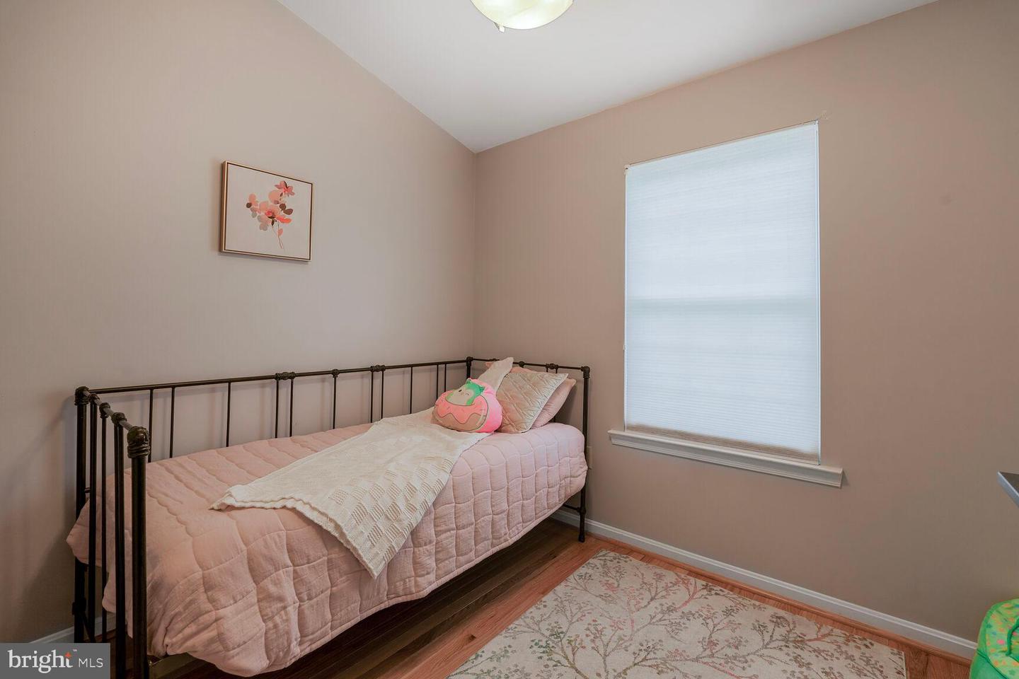 6033 LANDS END LN, ALEXANDRIA, Virginia 22315, 3 Bedrooms Bedrooms, ,2 BathroomsBathrooms,Residential,For sale,6033 LANDS END LN,VAFX2258188 MLS # VAFX2258188