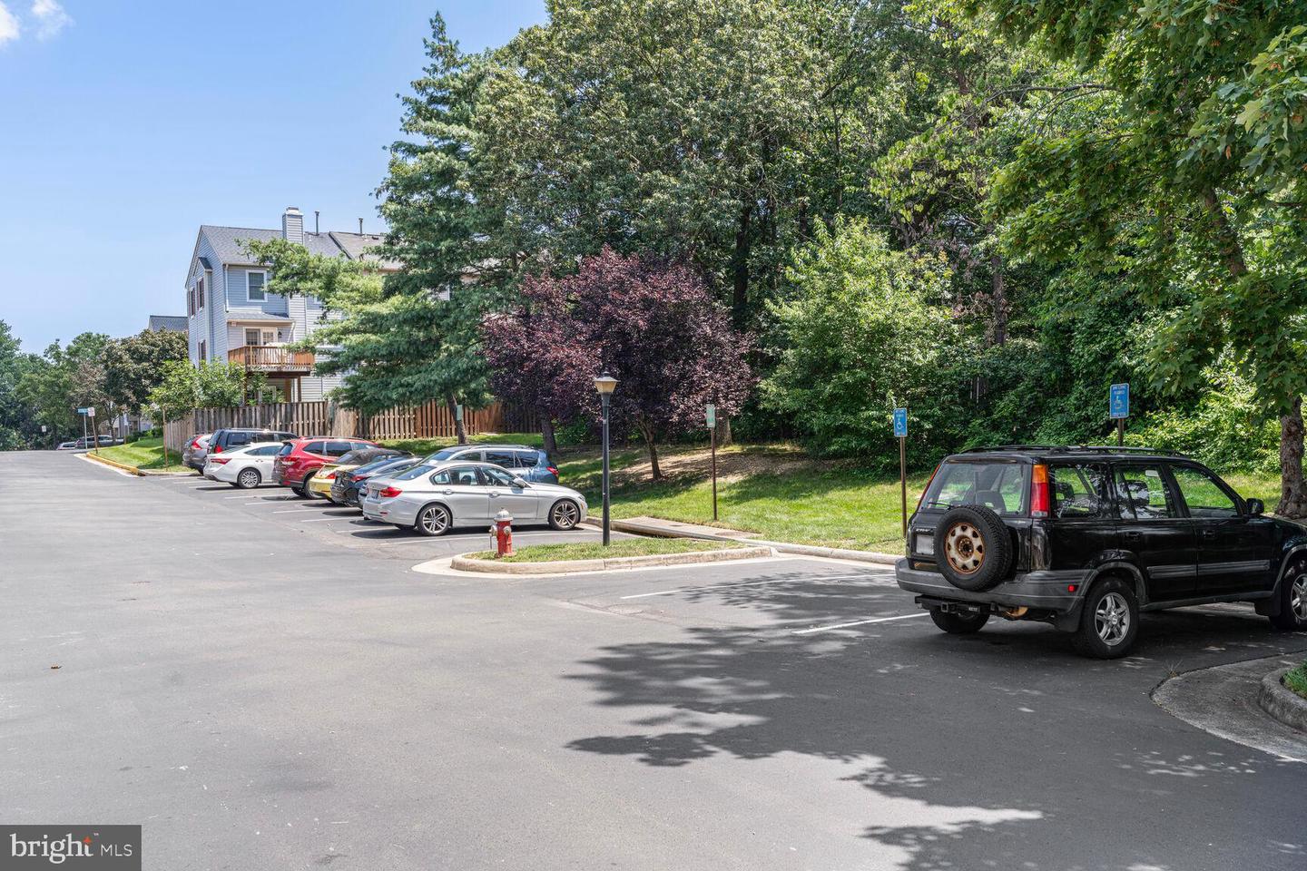 6033 LANDS END LN, ALEXANDRIA, Virginia 22315, 3 Bedrooms Bedrooms, ,2 BathroomsBathrooms,Residential,For sale,6033 LANDS END LN,VAFX2258188 MLS # VAFX2258188