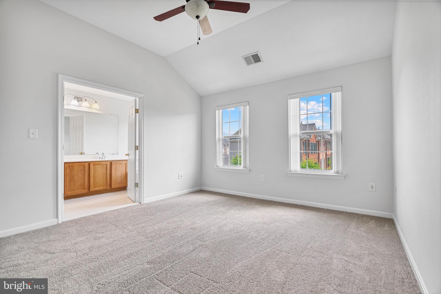 4856 CAVALLO WAY, WOODBRIDGE, Virginia 22192, 3 Bedrooms Bedrooms, 12 Rooms Rooms,3 BathroomsBathrooms,Residential,For sale,4856 CAVALLO WAY,VAPW2100262 MLS # VAPW2100262