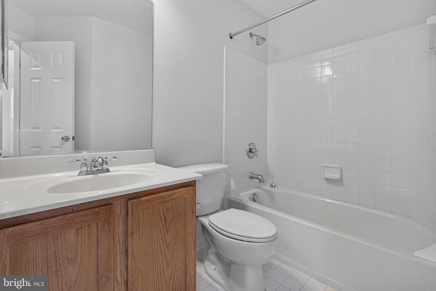4856 CAVALLO WAY, WOODBRIDGE, Virginia 22192, 3 Bedrooms Bedrooms, 12 Rooms Rooms,3 BathroomsBathrooms,Residential,For sale,4856 CAVALLO WAY,VAPW2100262 MLS # VAPW2100262