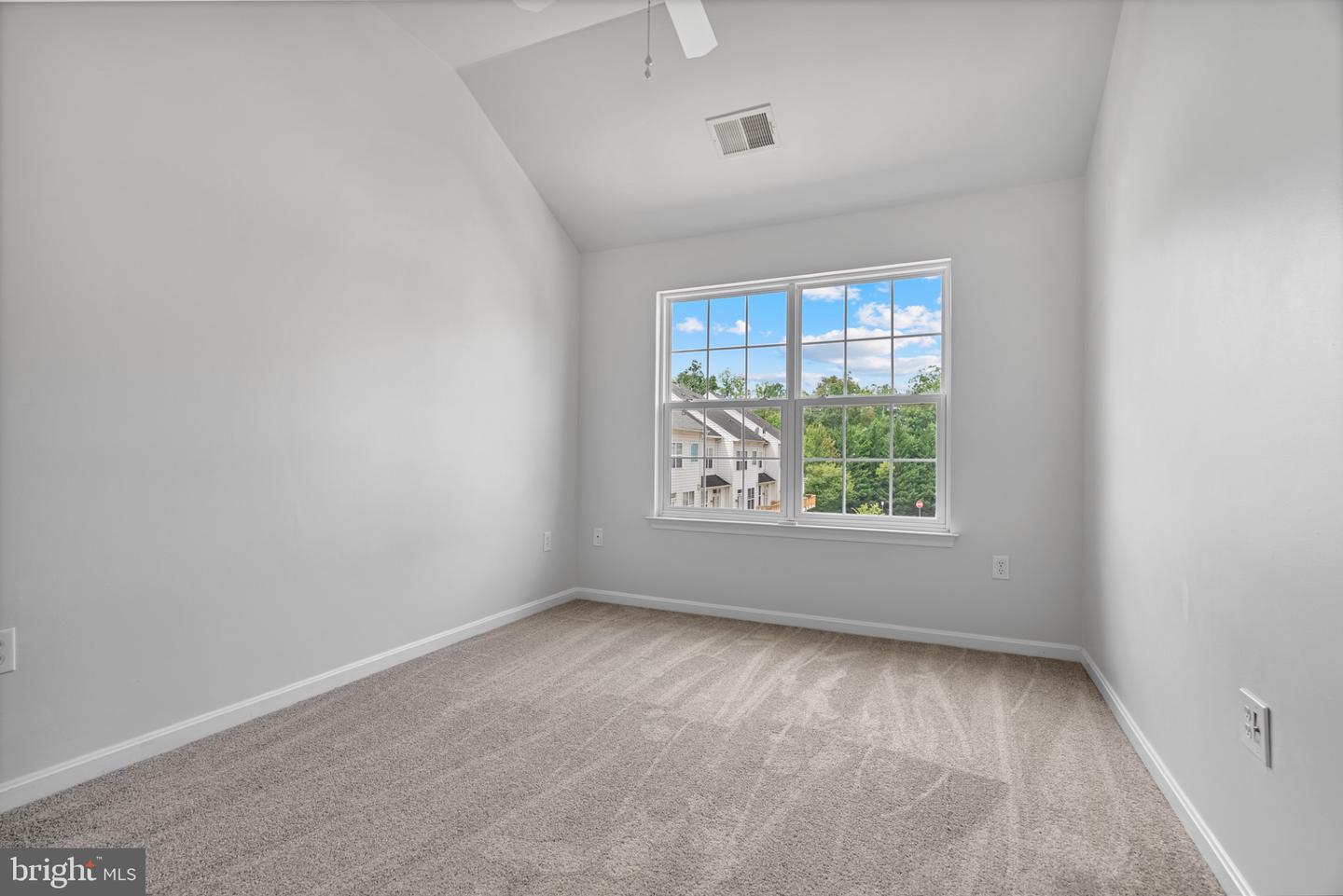 4856 CAVALLO WAY, WOODBRIDGE, Virginia 22192, 3 Bedrooms Bedrooms, 12 Rooms Rooms,3 BathroomsBathrooms,Residential,For sale,4856 CAVALLO WAY,VAPW2100262 MLS # VAPW2100262