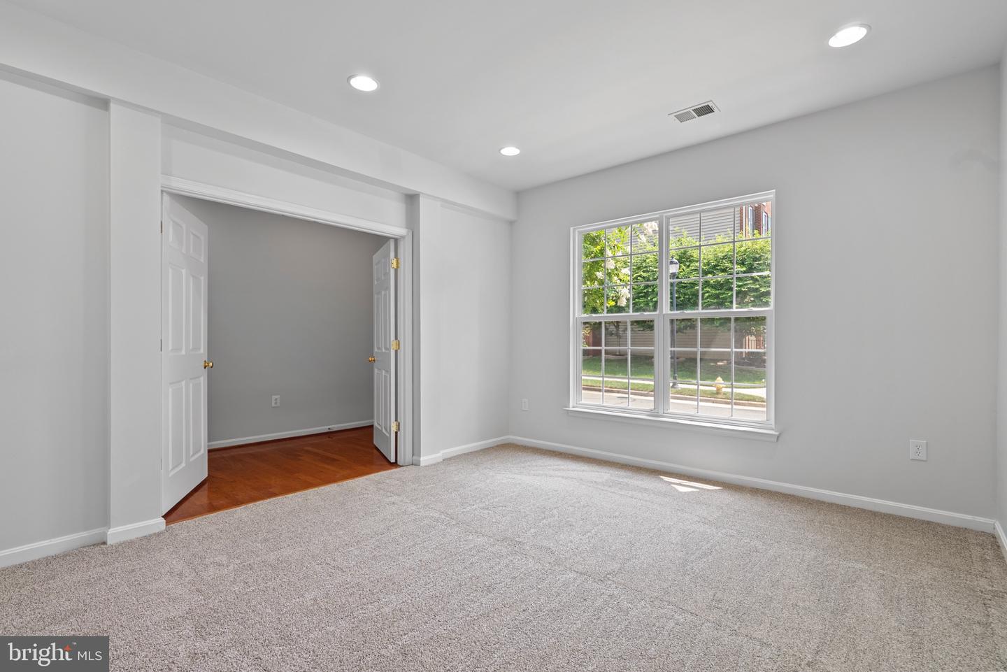 4856 CAVALLO WAY, WOODBRIDGE, Virginia 22192, 3 Bedrooms Bedrooms, 12 Rooms Rooms,3 BathroomsBathrooms,Residential,For sale,4856 CAVALLO WAY,VAPW2100262 MLS # VAPW2100262