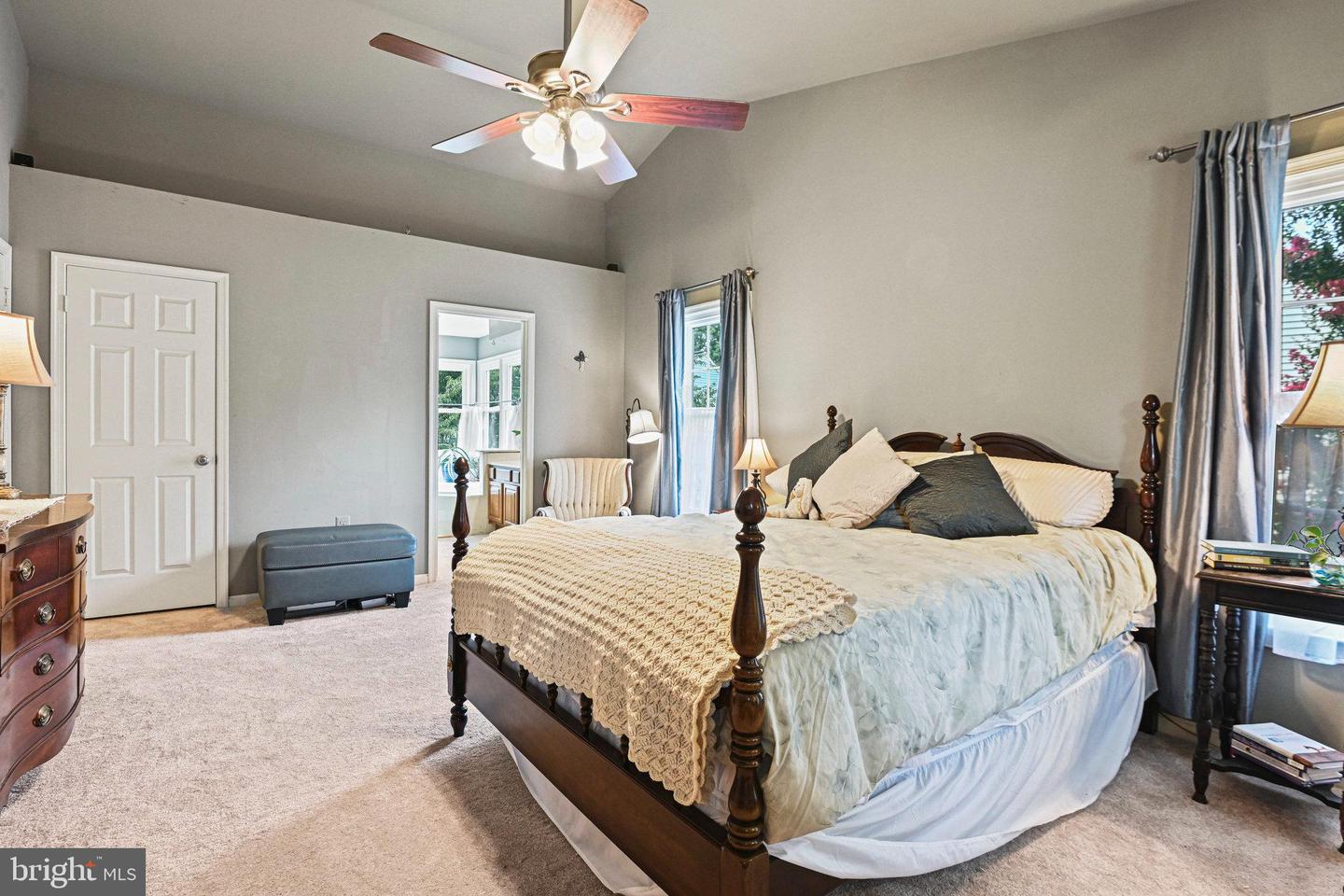 1319 SUMMERFIELD DR, HERNDON, Virginia 20170, 4 Bedrooms Bedrooms, ,3 BathroomsBathrooms,Residential,For sale,1319 SUMMERFIELD DR,VAFX2258202 MLS # VAFX2258202