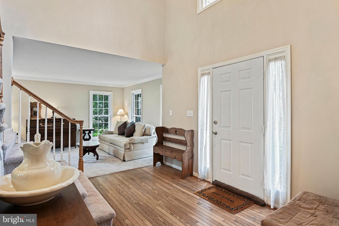 1319 SUMMERFIELD DR, HERNDON, Virginia 20170, 4 Bedrooms Bedrooms, ,3 BathroomsBathrooms,Residential,For sale,1319 SUMMERFIELD DR,VAFX2258202 MLS # VAFX2258202