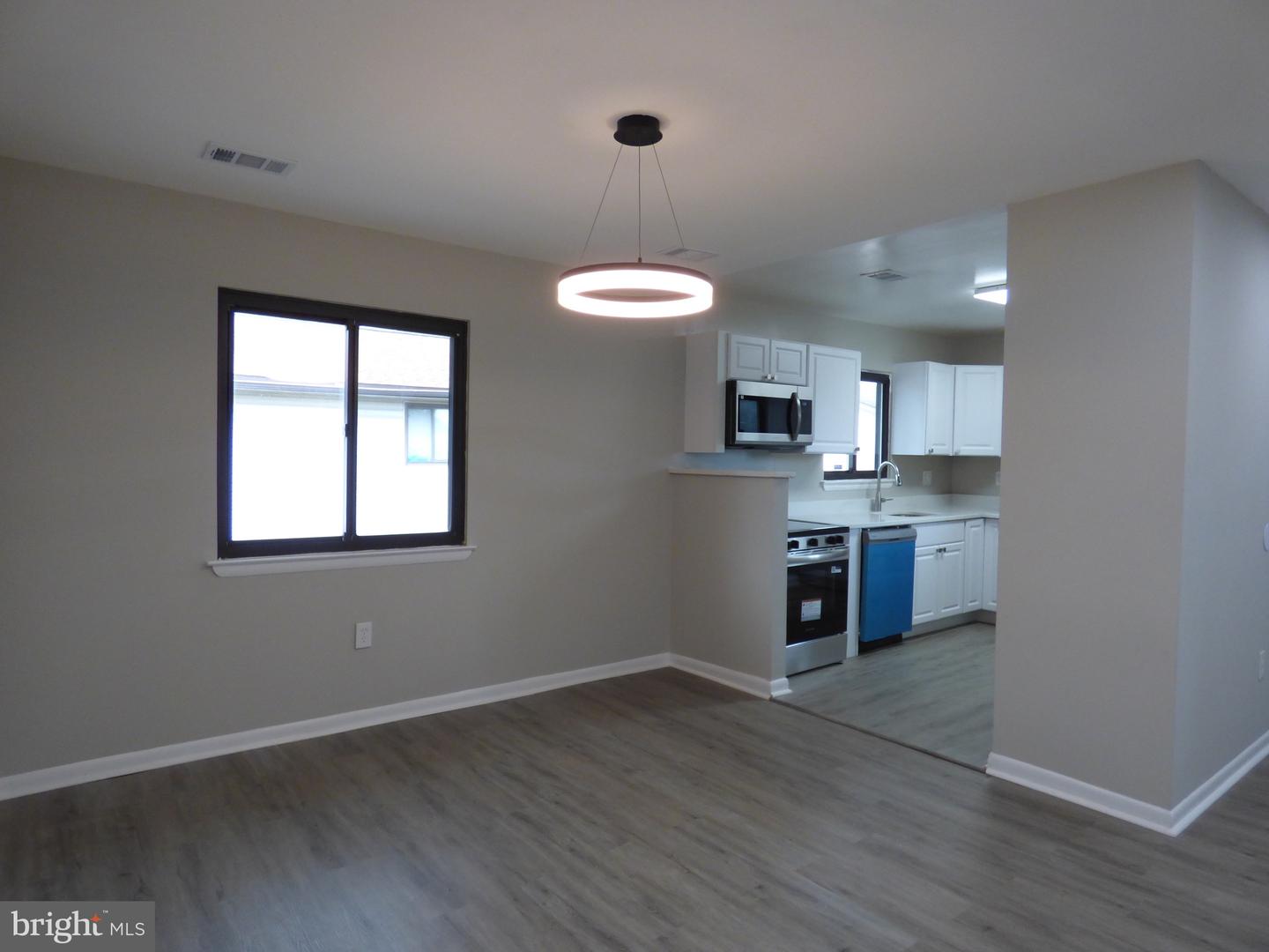 8420 HUERTA CT #162, ALEXANDRIA, Virginia 22309, 2 Bedrooms Bedrooms, ,1 BathroomBathrooms,Residential,For sale,8420 HUERTA CT #162,VAFX2258422 MLS # VAFX2258422