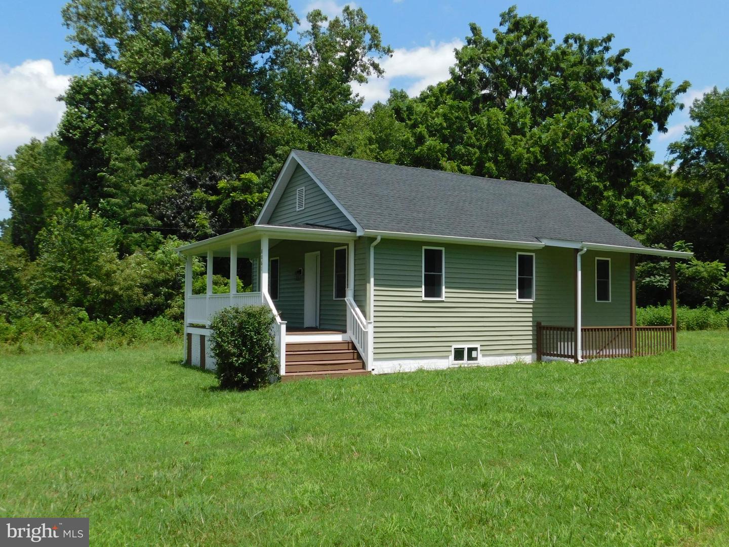 8061 JAMES MADISON PKWY, KING GEORGE, Virginia 22485, 2 Bedrooms Bedrooms, 7 Rooms Rooms,1 BathroomBathrooms,Residential,For sale,8061 JAMES MADISON PKWY,VAKG2006784 MLS # VAKG2006784