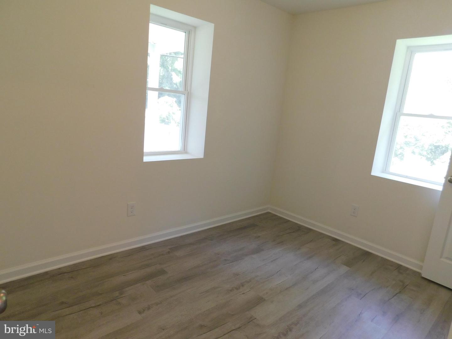 8061 JAMES MADISON PKWY, KING GEORGE, Virginia 22485, 2 Bedrooms Bedrooms, 7 Rooms Rooms,1 BathroomBathrooms,Residential,For sale,8061 JAMES MADISON PKWY,VAKG2006784 MLS # VAKG2006784