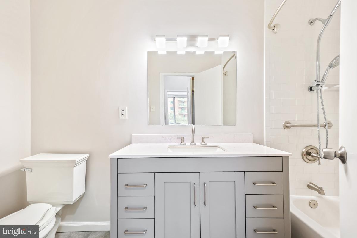 4101 CATHEDRAL AVE NW #510, WASHINGTON, District Of Columbia 20016, 2 Bedrooms Bedrooms, ,2 BathroomsBathrooms,Residential,For sale,4101 CATHEDRAL AVE NW #510,DCDC2212728 MLS # DCDC2212728