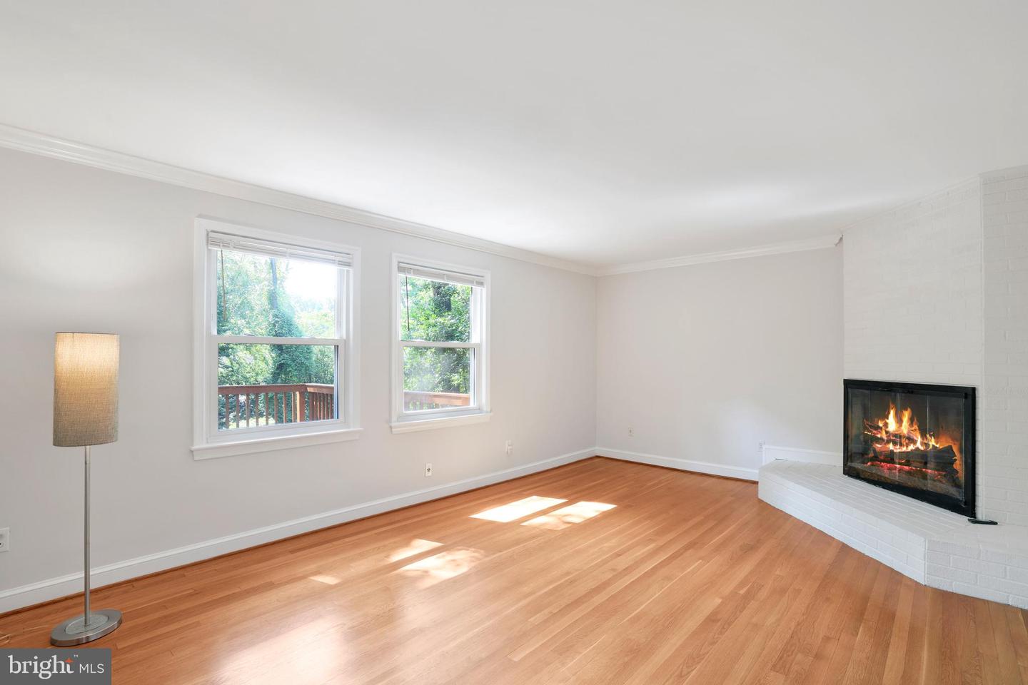 5817 DAWES AVE, ALEXANDRIA, Virginia 22311, 5 Bedrooms Bedrooms, ,2 BathroomsBathrooms,Residential,For sale,5817 DAWES AVE,VAFX2258328 MLS # VAFX2258328