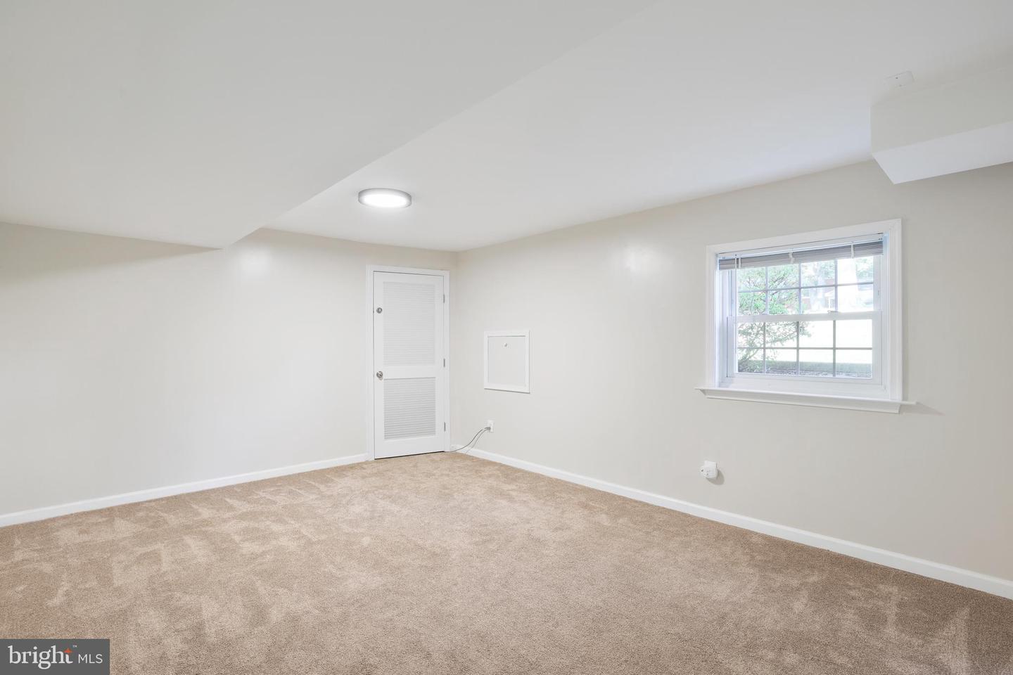 5817 DAWES AVE, ALEXANDRIA, Virginia 22311, 5 Bedrooms Bedrooms, ,2 BathroomsBathrooms,Residential,For sale,5817 DAWES AVE,VAFX2258328 MLS # VAFX2258328