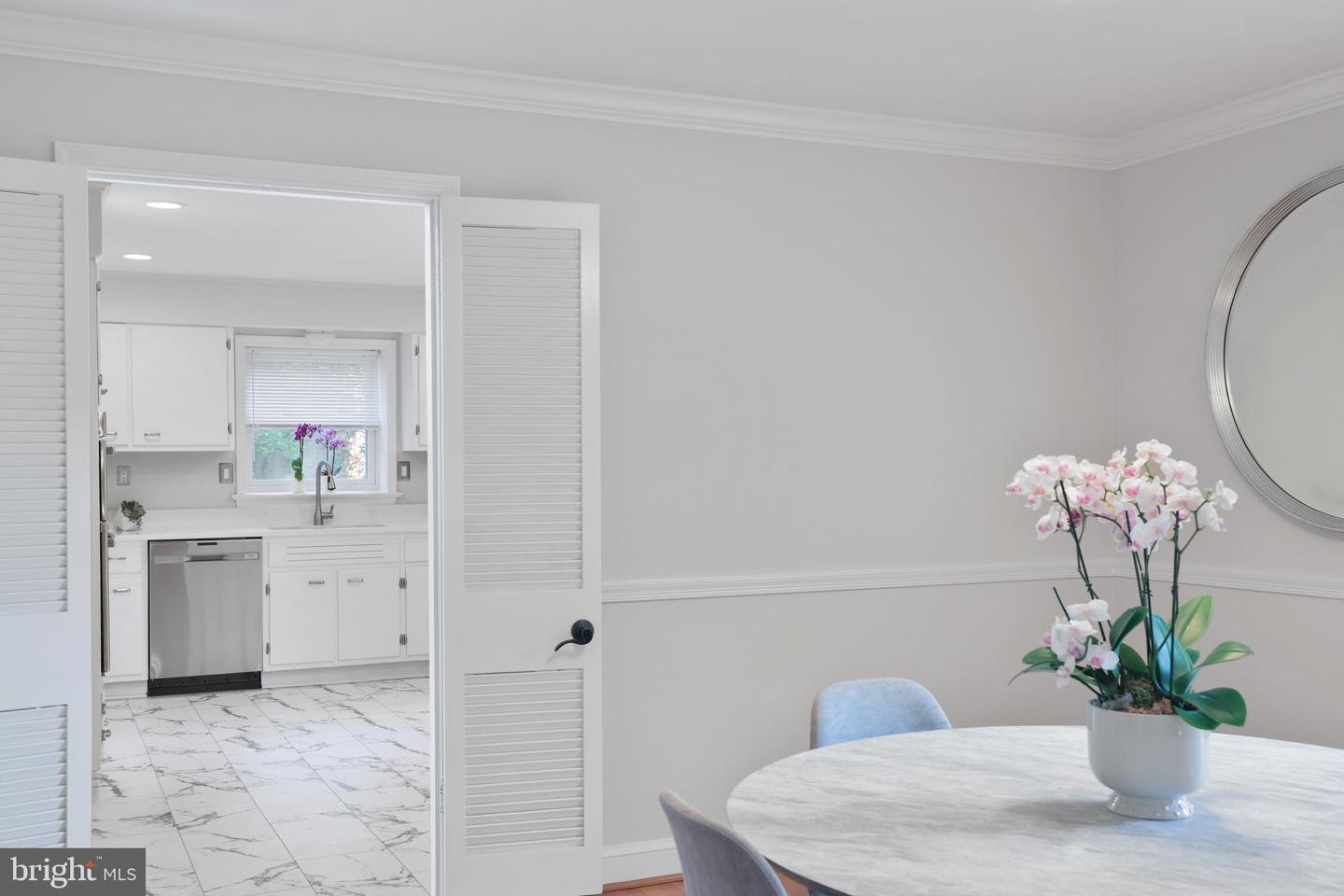 5817 DAWES AVE, ALEXANDRIA, Virginia 22311, 5 Bedrooms Bedrooms, ,2 BathroomsBathrooms,Residential,For sale,5817 DAWES AVE,VAFX2258328 MLS # VAFX2258328