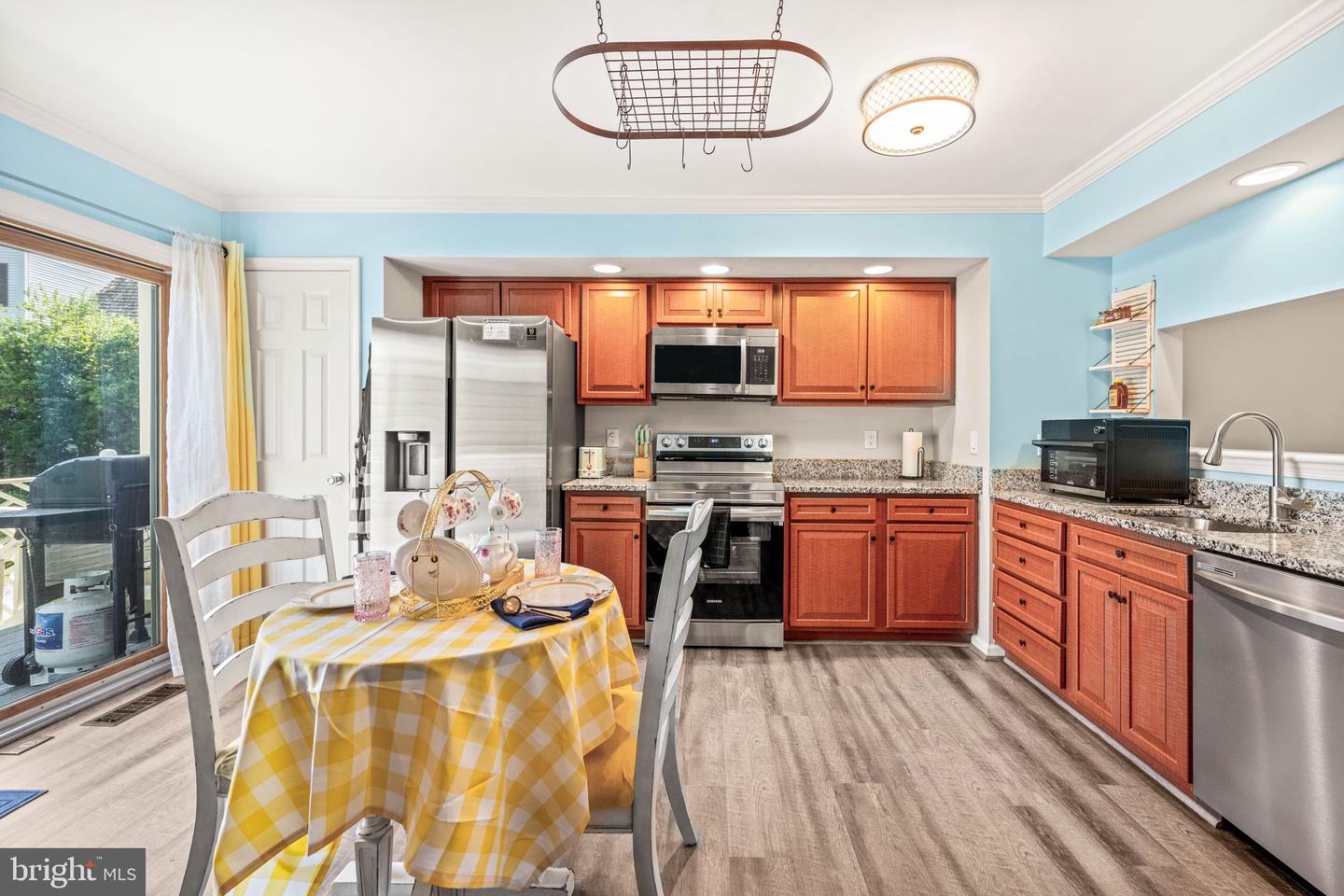 12849 MILL HOUSE CT, WOODBRIDGE, Virginia 22192, 3 Bedrooms Bedrooms, ,3 BathroomsBathrooms,Residential,For sale,12849 MILL HOUSE CT,VAPW2100326 MLS # VAPW2100326