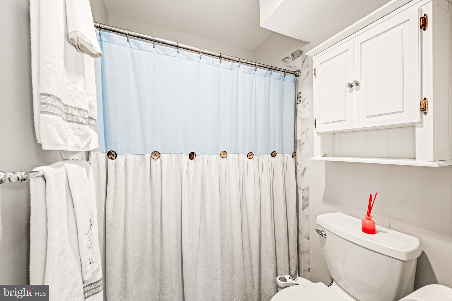 12849 MILL HOUSE CT, WOODBRIDGE, Virginia 22192, 3 Bedrooms Bedrooms, ,3 BathroomsBathrooms,Residential,For sale,12849 MILL HOUSE CT,VAPW2100326 MLS # VAPW2100326