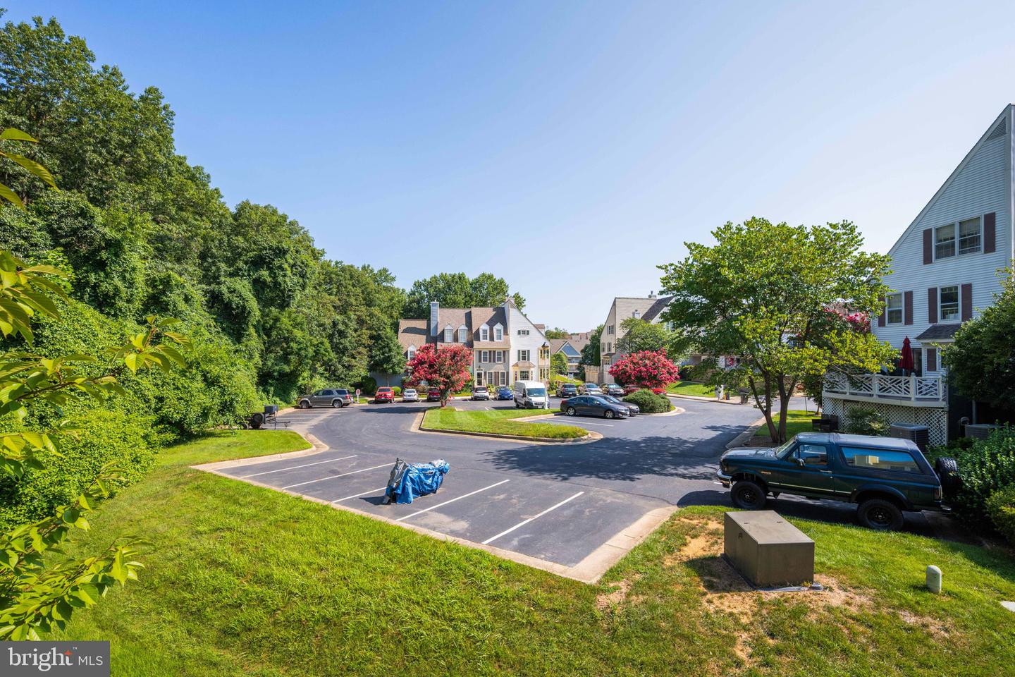 12849 MILL HOUSE CT, WOODBRIDGE, Virginia 22192, 3 Bedrooms Bedrooms, ,3 BathroomsBathrooms,Residential,For sale,12849 MILL HOUSE CT,VAPW2100326 MLS # VAPW2100326