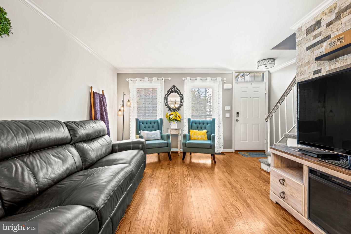 12849 MILL HOUSE CT, WOODBRIDGE, Virginia 22192, 3 Bedrooms Bedrooms, ,3 BathroomsBathrooms,Residential,For sale,12849 MILL HOUSE CT,VAPW2100326 MLS # VAPW2100326