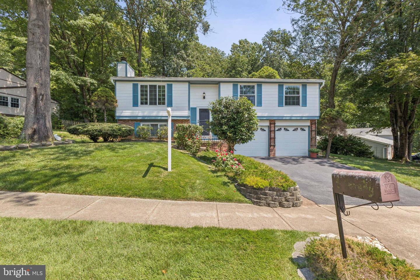 8011 TREASURE TREE CT, SPRINGFIELD, Virginia 22153, 3 Bedrooms Bedrooms, 6 Rooms Rooms,2 BathroomsBathrooms,Residential,For sale,8011 TREASURE TREE CT,VAFX2258338 MLS # VAFX2258338