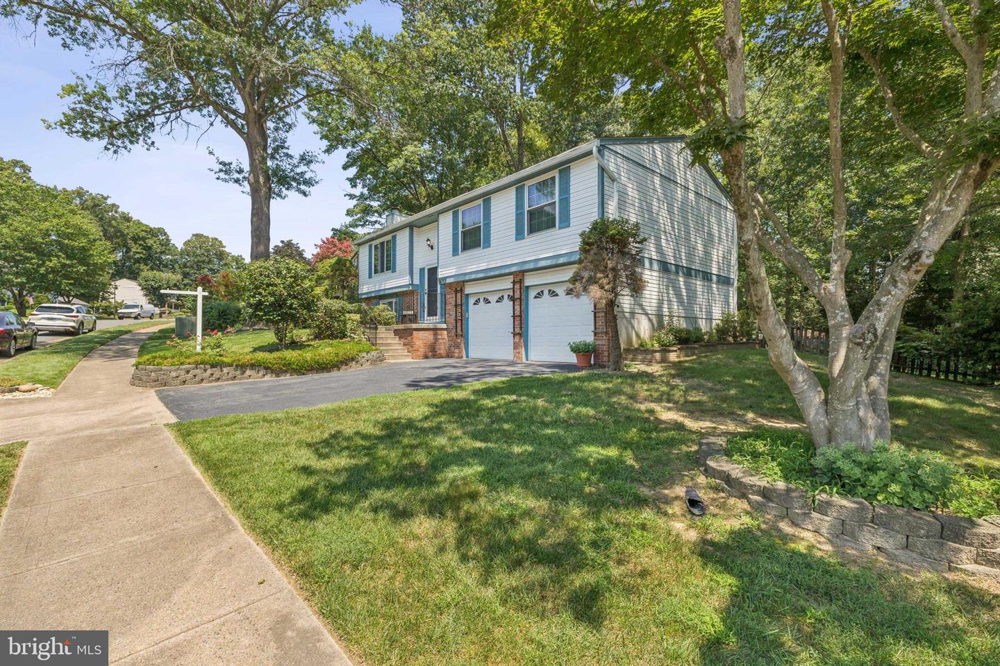 8011 TREASURE TREE CT, SPRINGFIELD, Virginia 22153, 3 Bedrooms Bedrooms, 6 Rooms Rooms,2 BathroomsBathrooms,Residential,For sale,8011 TREASURE TREE CT,VAFX2258338 MLS # VAFX2258338