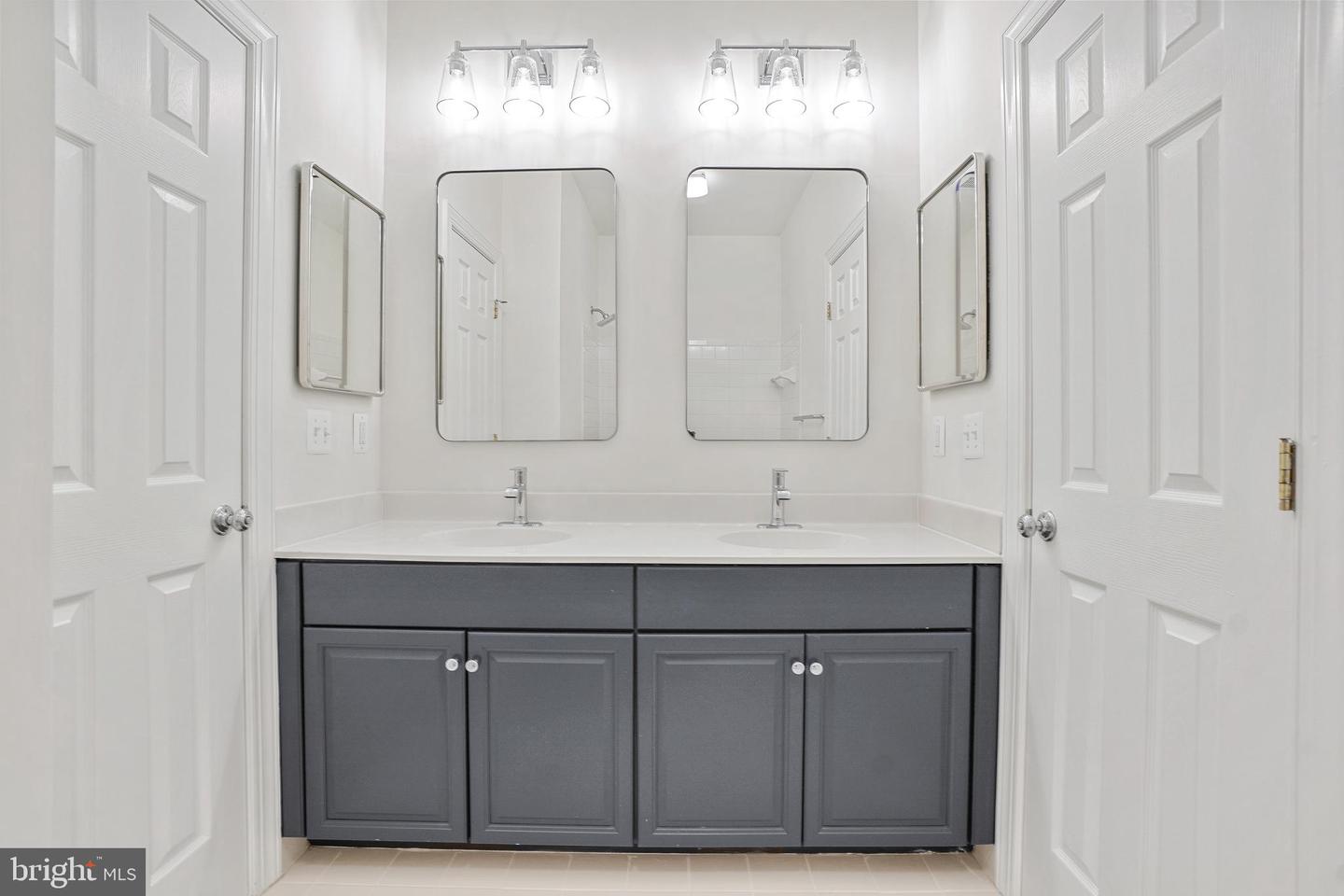 15709 SPYGLASS HILL LOOP, GAINESVILLE, Virginia 20155, 4 Bedrooms Bedrooms, ,4 BathroomsBathrooms,Residential,For sale,15709 SPYGLASS HILL LOOP,VAPW2098158 MLS # VAPW2098158