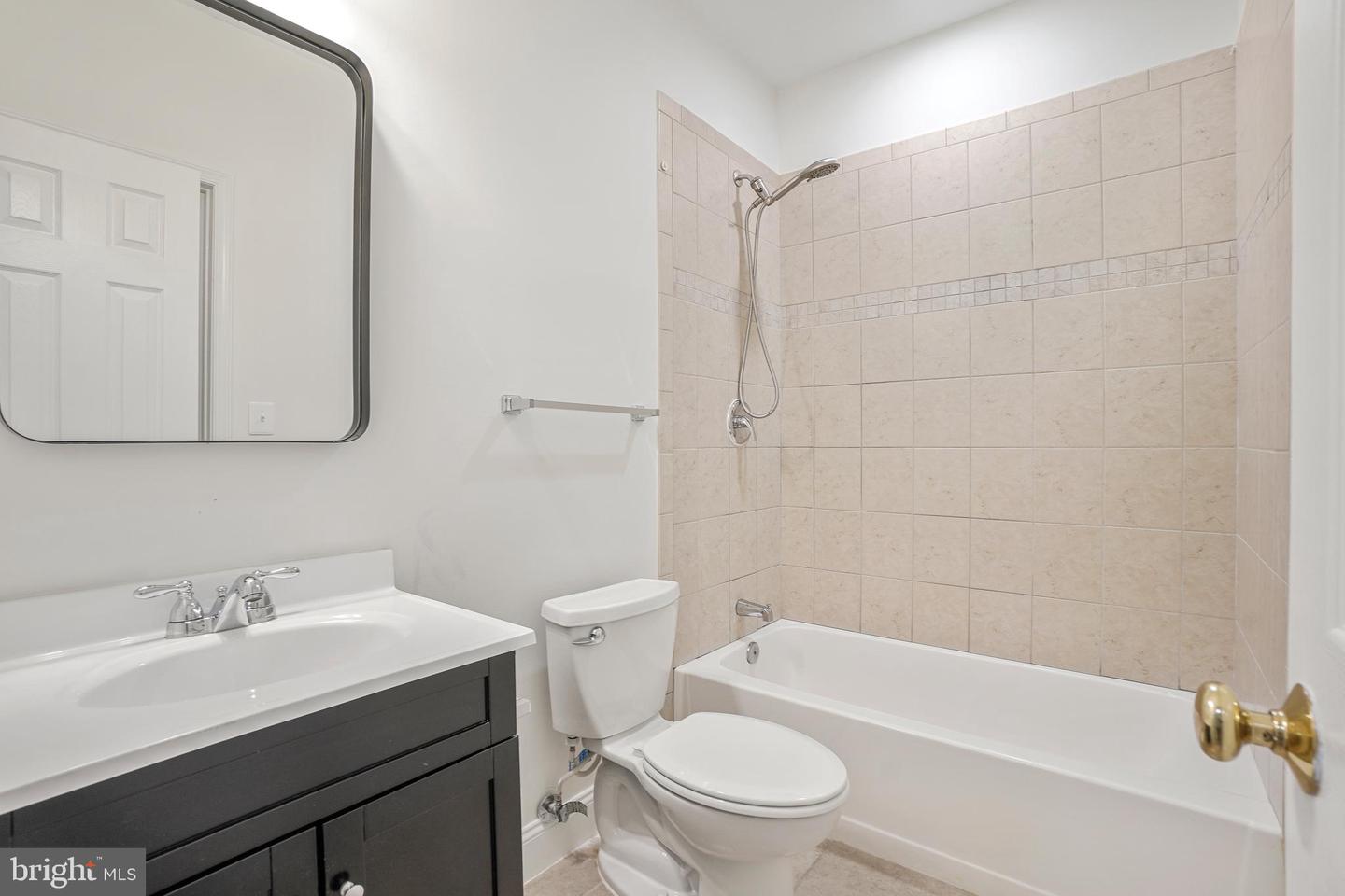 15709 SPYGLASS HILL LOOP, GAINESVILLE, Virginia 20155, 4 Bedrooms Bedrooms, ,4 BathroomsBathrooms,Residential,For sale,15709 SPYGLASS HILL LOOP,VAPW2098158 MLS # VAPW2098158
