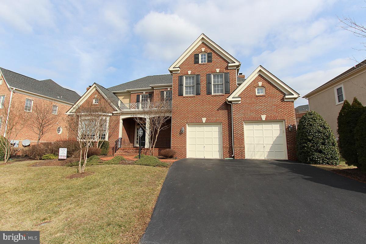 15709 SPYGLASS HILL LOOP, GAINESVILLE, Virginia 20155, 4 Bedrooms Bedrooms, ,4 BathroomsBathrooms,Residential,For sale,15709 SPYGLASS HILL LOOP,VAPW2098158 MLS # VAPW2098158