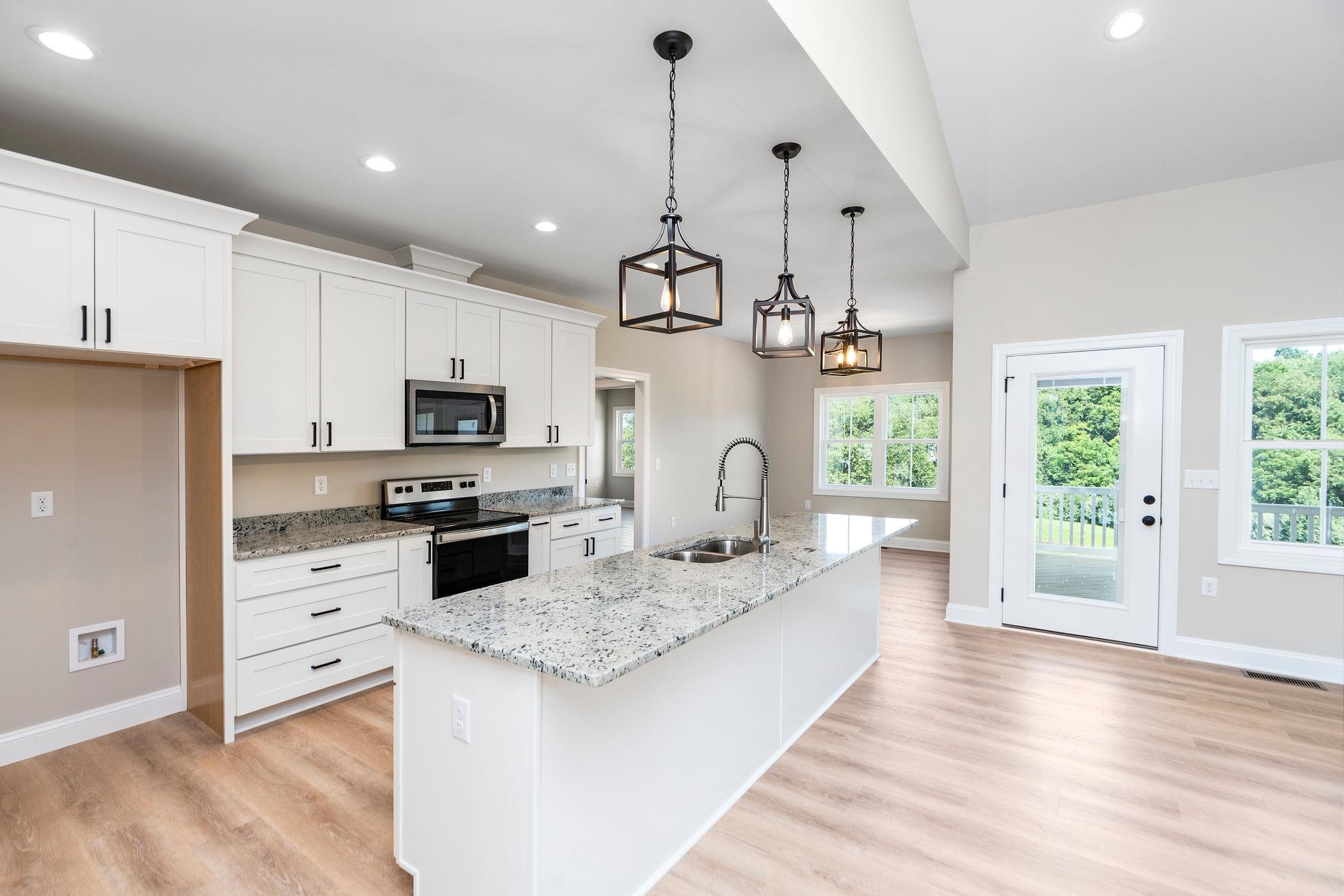 209 TOMASVILLE DR, WAYNESBORO, Virginia 22980, 3 Bedrooms Bedrooms, ,2 BathroomsBathrooms,Residential,Casa Blanca,209 TOMASVILLE DR,667280 MLS # 667280