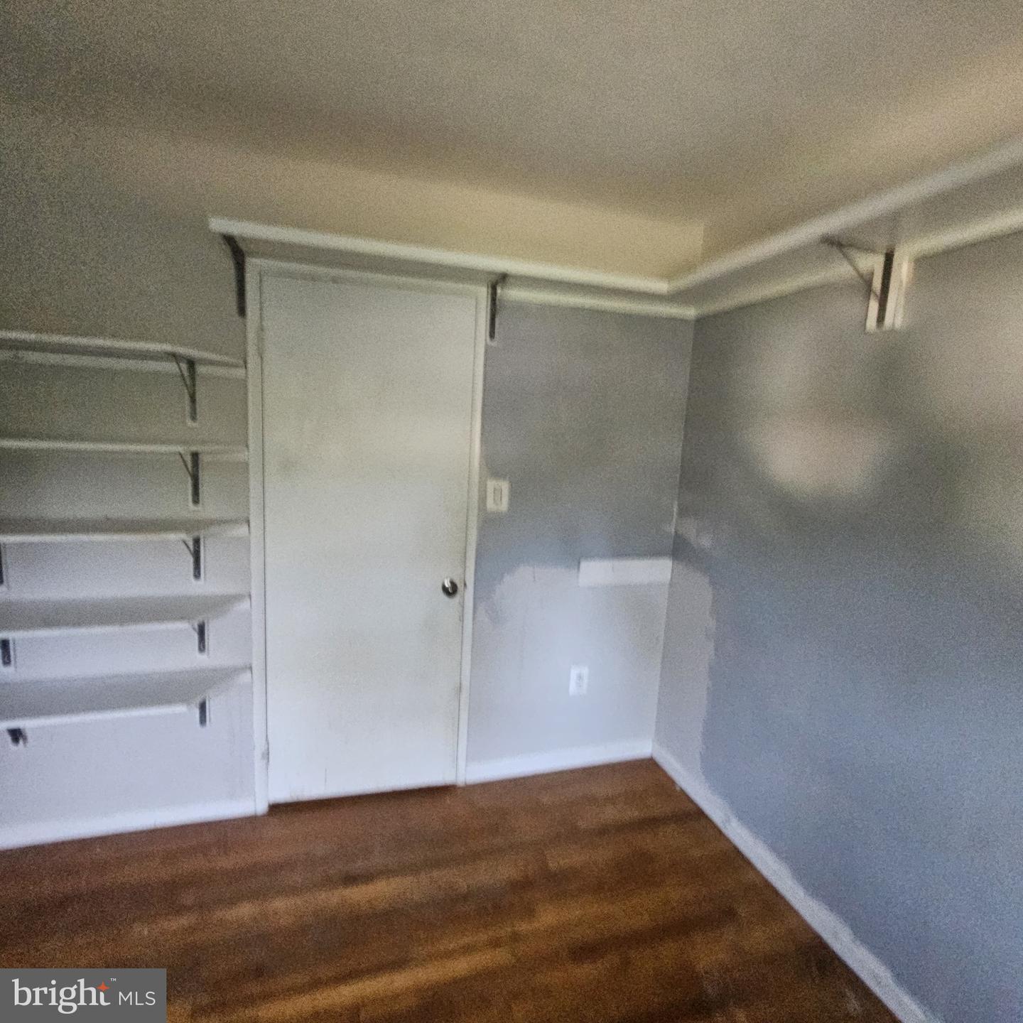 7717 GLENISTER DR, SPRINGFIELD, Virginia 22152, 5 Bedrooms Bedrooms, ,3 BathroomsBathrooms,Residential,For sale,7717 GLENISTER DR,VAFX2256958 MLS # VAFX2256958