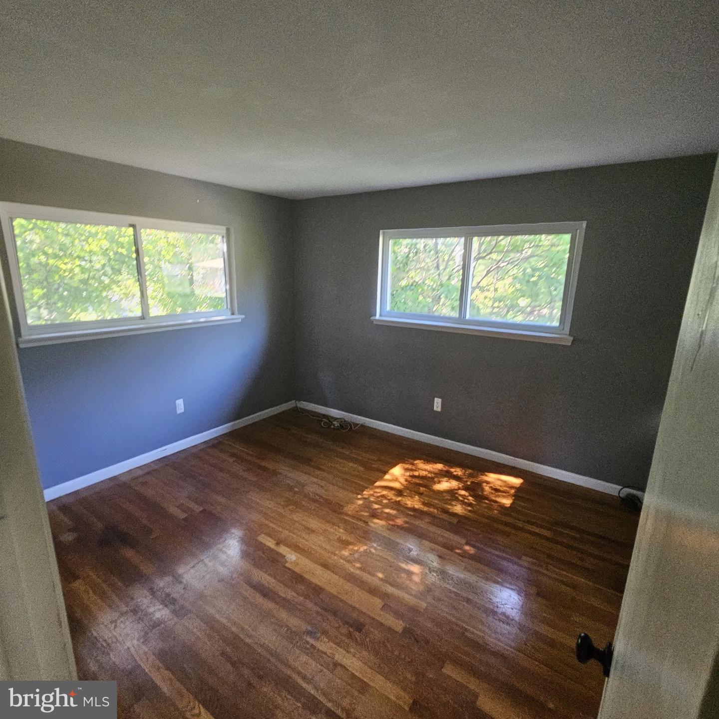7717 GLENISTER DR, SPRINGFIELD, Virginia 22152, 5 Bedrooms Bedrooms, ,3 BathroomsBathrooms,Residential,For sale,7717 GLENISTER DR,VAFX2256958 MLS # VAFX2256958
