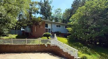 7717 GLENISTER DR, SPRINGFIELD, Virginia 22152, 5 Bedrooms Bedrooms, ,3 BathroomsBathrooms,Residential,For sale,7717 GLENISTER DR,VAFX2256958 MLS # VAFX2256958