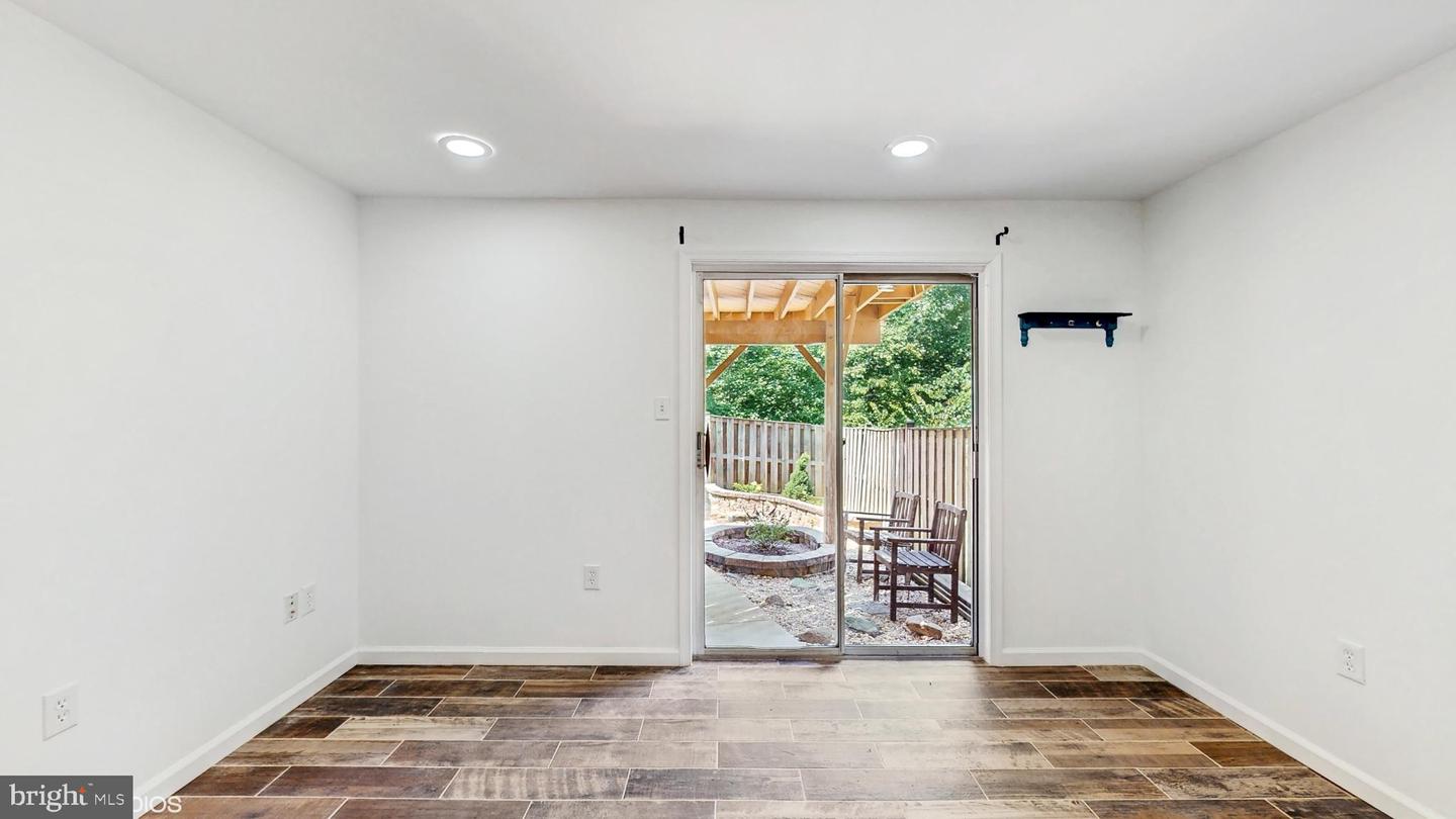 12336 GRANADA WAY, WOODBRIDGE, Virginia 22192, 4 Bedrooms Bedrooms, 10 Rooms Rooms,1 BathroomBathrooms,Residential,For sale,12336 GRANADA WAY,VAPW2100152 MLS # VAPW2100152