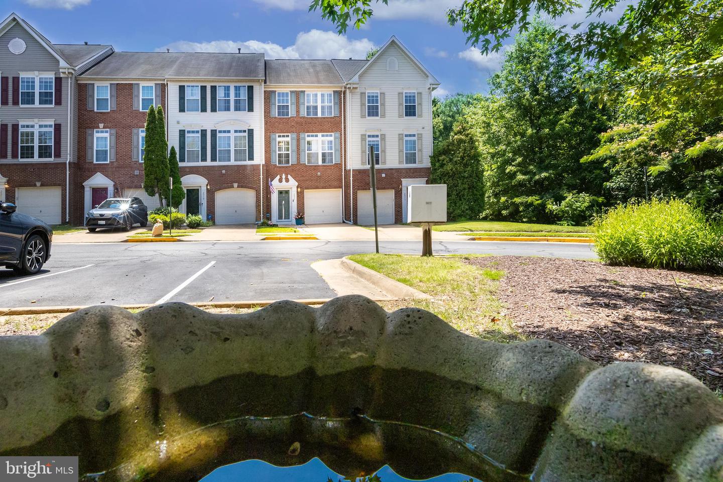 2977 HUNTINGTON GROVE SQ, ALEXANDRIA, Virginia 22306, 3 Bedrooms Bedrooms, ,2 BathroomsBathrooms,Residential,For sale,2977 HUNTINGTON GROVE SQ,VAFX2258008 MLS # VAFX2258008