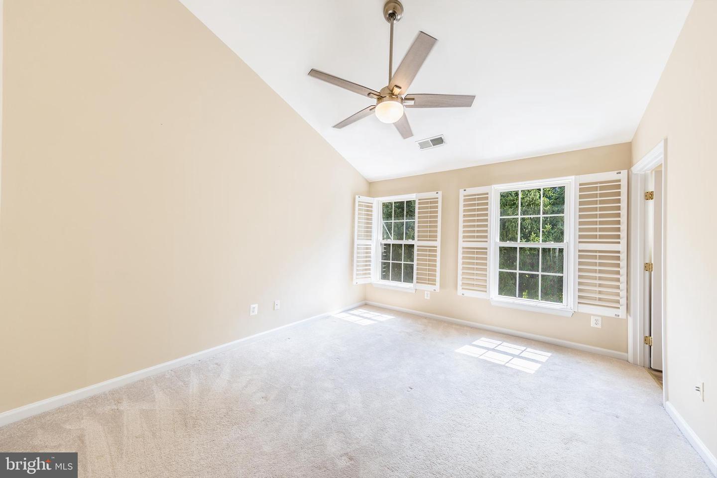 2977 HUNTINGTON GROVE SQ, ALEXANDRIA, Virginia 22306, 3 Bedrooms Bedrooms, ,2 BathroomsBathrooms,Residential,For sale,2977 HUNTINGTON GROVE SQ,VAFX2258008 MLS # VAFX2258008