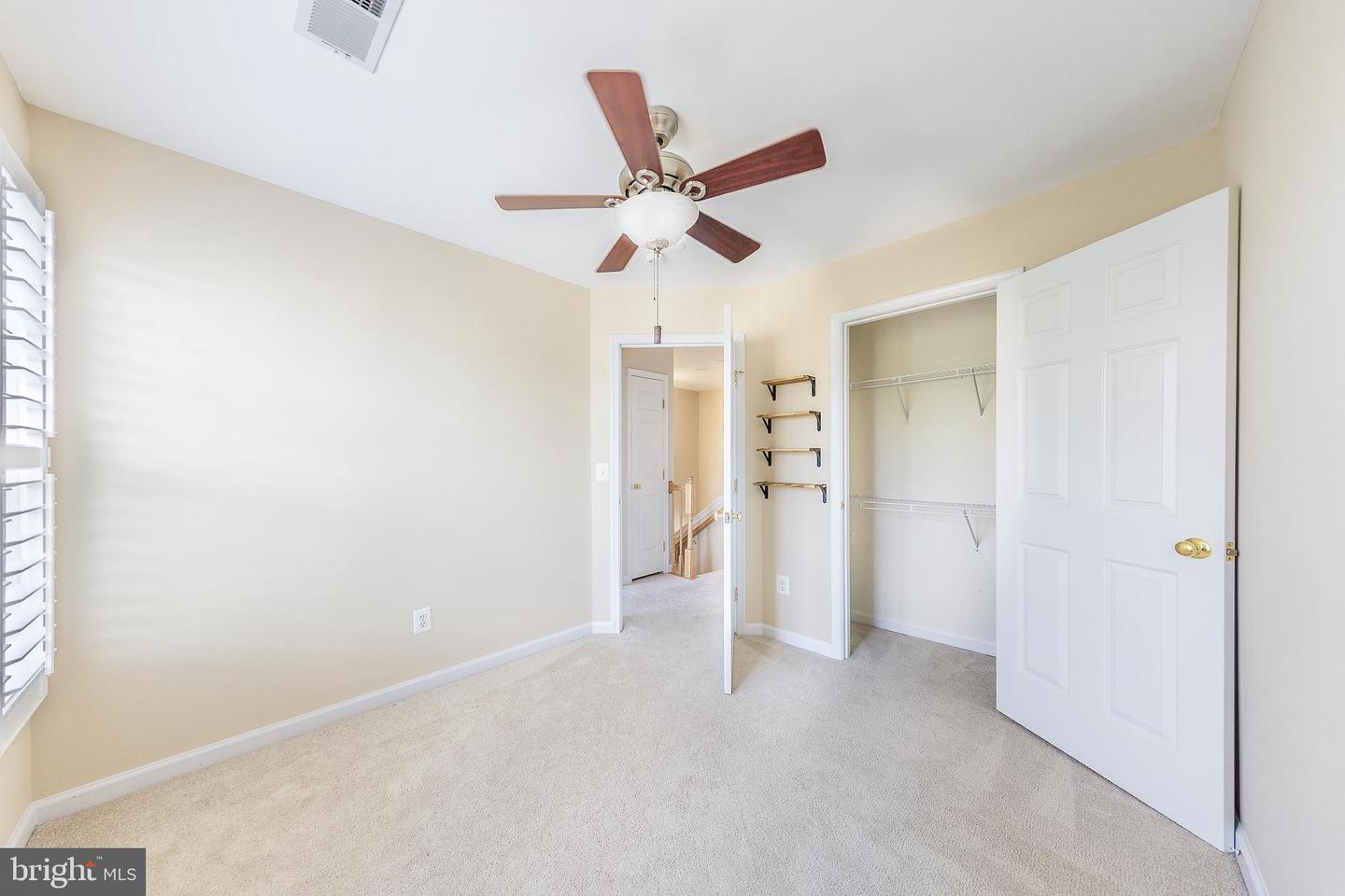 2977 HUNTINGTON GROVE SQ, ALEXANDRIA, Virginia 22306, 3 Bedrooms Bedrooms, ,2 BathroomsBathrooms,Residential,For sale,2977 HUNTINGTON GROVE SQ,VAFX2258008 MLS # VAFX2258008