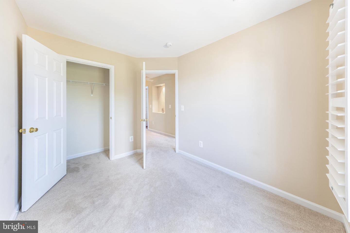 2977 HUNTINGTON GROVE SQ, ALEXANDRIA, Virginia 22306, 3 Bedrooms Bedrooms, ,2 BathroomsBathrooms,Residential,For sale,2977 HUNTINGTON GROVE SQ,VAFX2258008 MLS # VAFX2258008