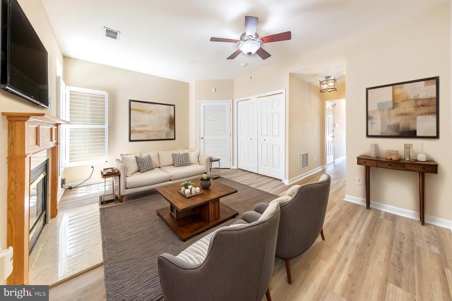 2977 HUNTINGTON GROVE SQ, ALEXANDRIA, Virginia 22306, 3 Bedrooms Bedrooms, ,2 BathroomsBathrooms,Residential,For sale,2977 HUNTINGTON GROVE SQ,VAFX2258008 MLS # VAFX2258008