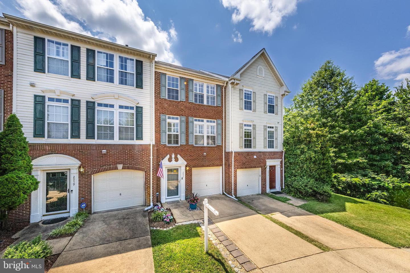 2977 HUNTINGTON GROVE SQ, ALEXANDRIA, Virginia 22306, 3 Bedrooms Bedrooms, ,2 BathroomsBathrooms,Residential,For sale,2977 HUNTINGTON GROVE SQ,VAFX2258008 MLS # VAFX2258008
