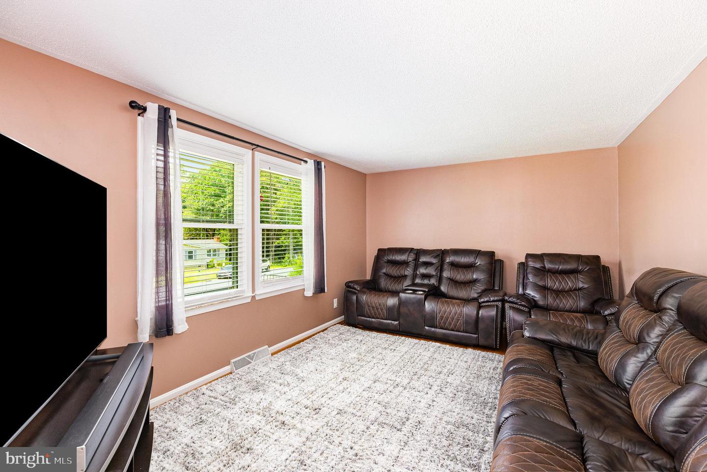 11000 STAG CT, FREDERICKSBURG, Virginia 22407, 3 Bedrooms Bedrooms, ,2 BathroomsBathrooms,Residential,For sale,11000 STAG CT,VASP2035040 MLS # VASP2035040