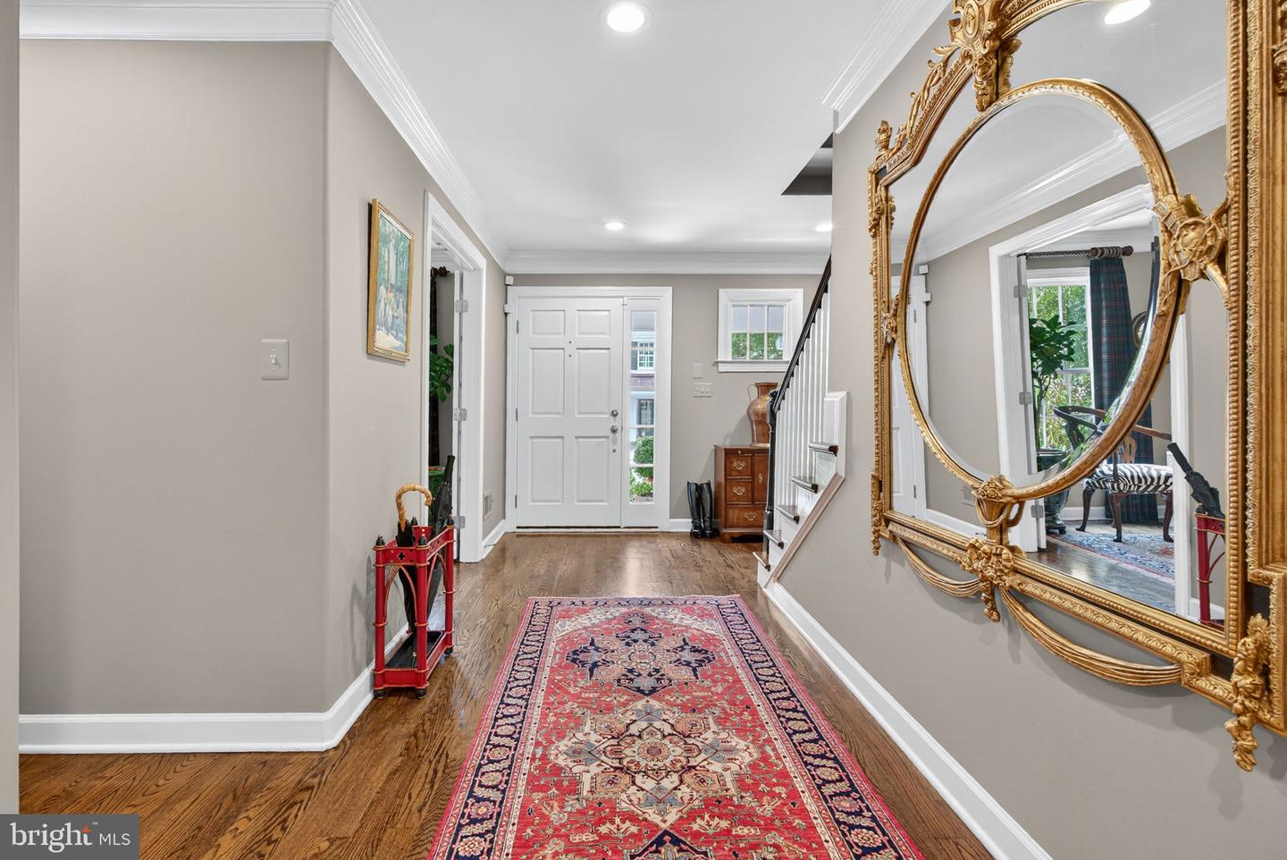 118 N JAY ST, MIDDLEBURG, Virginia 20117, 4 Bedrooms Bedrooms, ,4 BathroomsBathrooms,Residential,For sale,118 N JAY ST,VALO2103394 MLS # VALO2103394