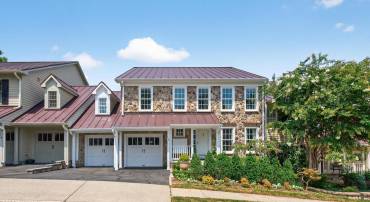 118 N JAY ST, MIDDLEBURG, Virginia 20117, 4 Bedrooms Bedrooms, ,4 BathroomsBathrooms,Residential,For sale,118 N JAY ST,VALO2103394 MLS # VALO2103394