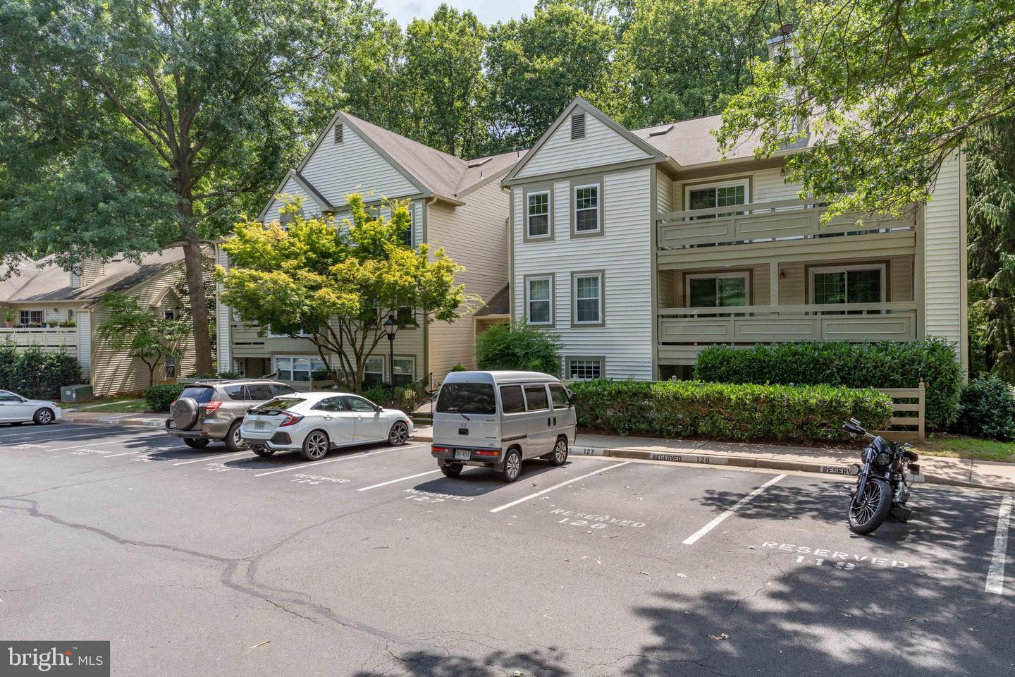 11709 KARBON HILL CT #606A, RESTON, Virginia 20191, 3 Bedrooms Bedrooms, ,2 BathroomsBathrooms,Residential,For sale,11709 KARBON HILL CT #606A,VAFX2258454 MLS # VAFX2258454