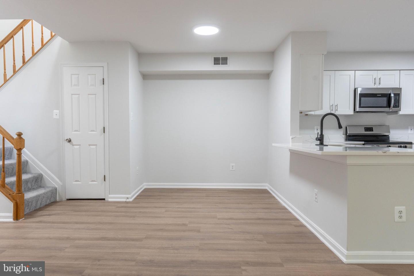 11709 KARBON HILL CT #606A, RESTON, Virginia 20191, 3 Bedrooms Bedrooms, ,2 BathroomsBathrooms,Residential,For sale,11709 KARBON HILL CT #606A,VAFX2258454 MLS # VAFX2258454