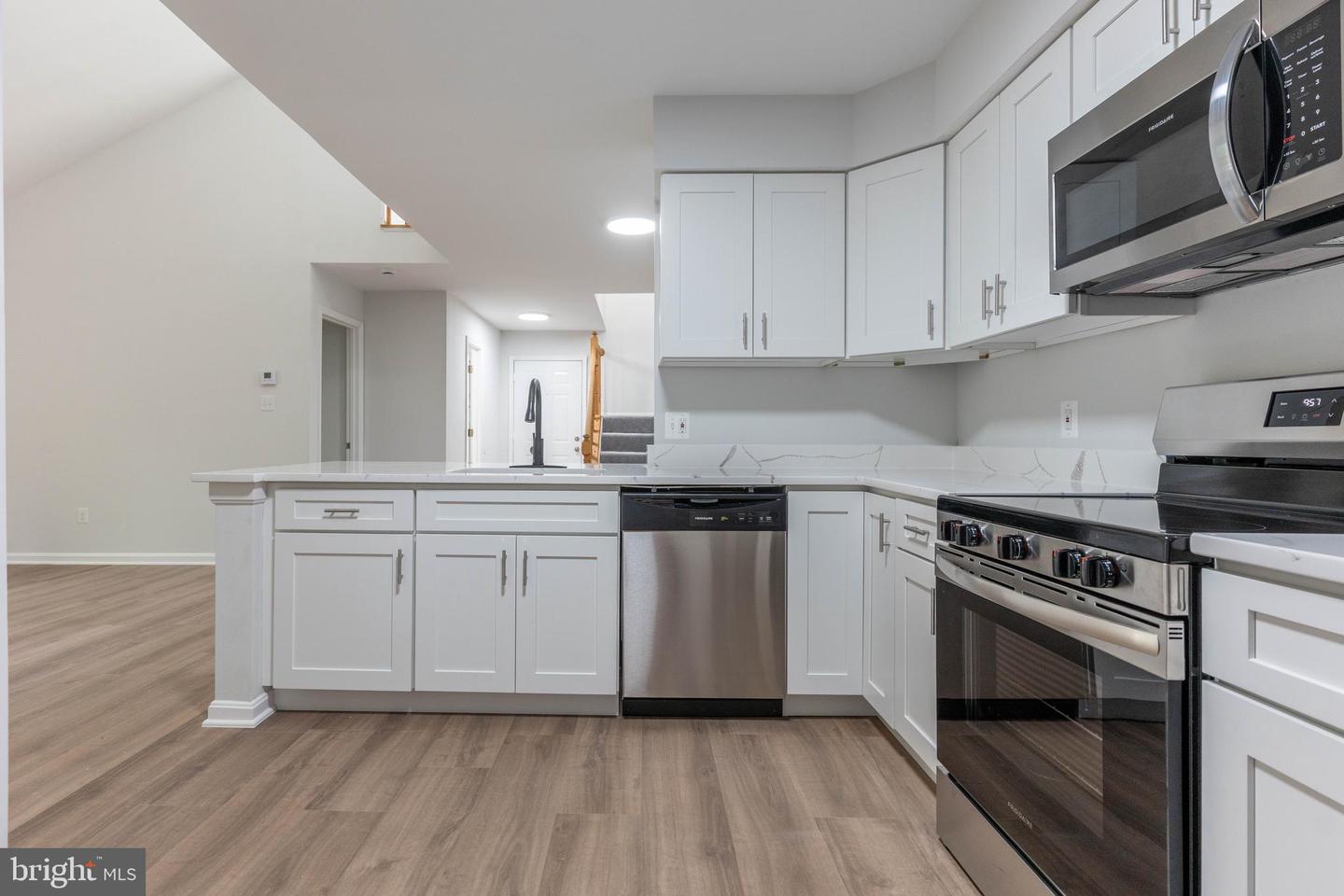 11709 KARBON HILL CT #606A, RESTON, Virginia 20191, 3 Bedrooms Bedrooms, ,2 BathroomsBathrooms,Residential,For sale,11709 KARBON HILL CT #606A,VAFX2258454 MLS # VAFX2258454