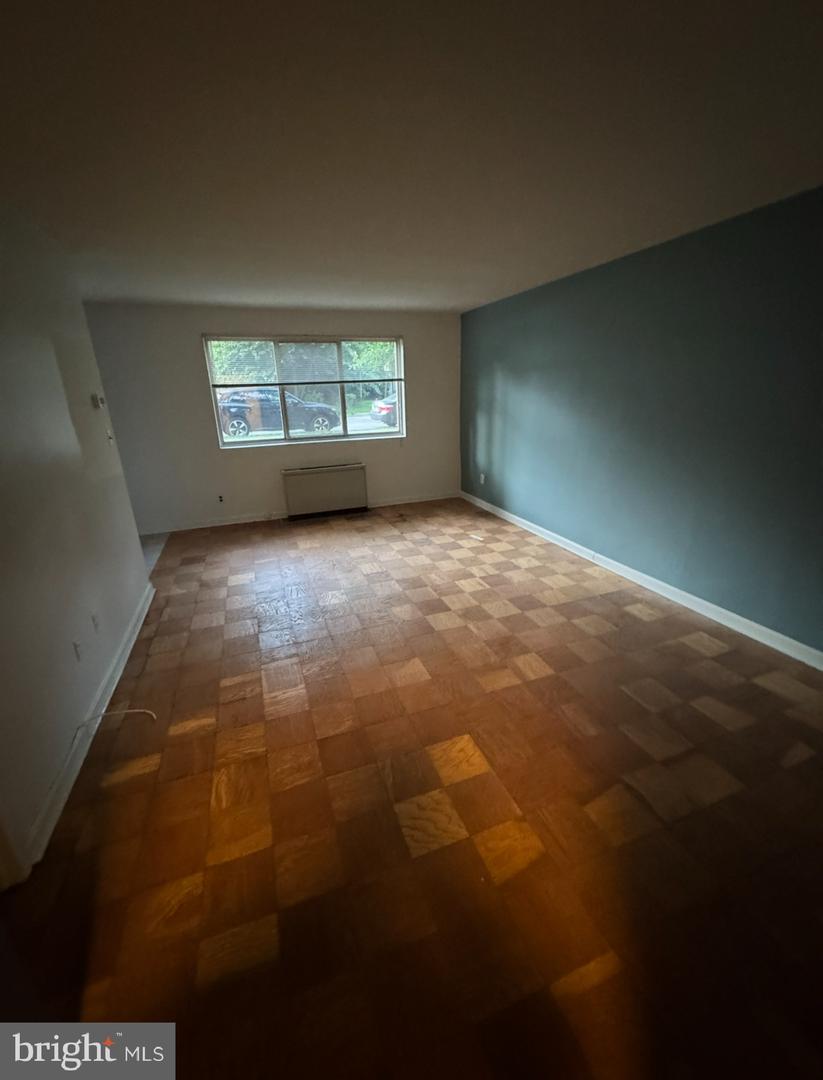 2710 MACOMB ST NW #204, WASHINGTON, District Of Columbia 20008, ,1 BathroomBathrooms,Residential,For sale,2710 MACOMB ST NW #204,DCDC2212852 MLS # DCDC2212852