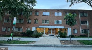 2710 MACOMB ST NW #204, WASHINGTON, District Of Columbia 20008, ,1 BathroomBathrooms,Residential,For sale,2710 MACOMB ST NW #204,DCDC2212852 MLS # DCDC2212852