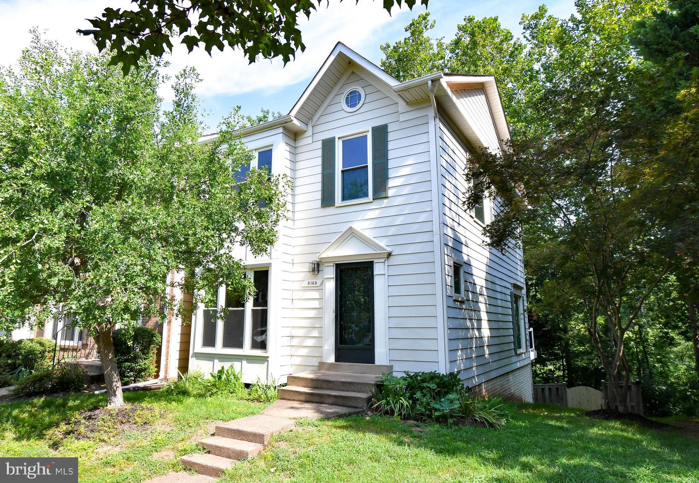 5168 GLEN MEADOW DR, CENTREVILLE, Virginia 20120, 3 Bedrooms Bedrooms, ,2 BathroomsBathrooms,Residential,For sale,5168 GLEN MEADOW DR,VAFX2258462 MLS # VAFX2258462