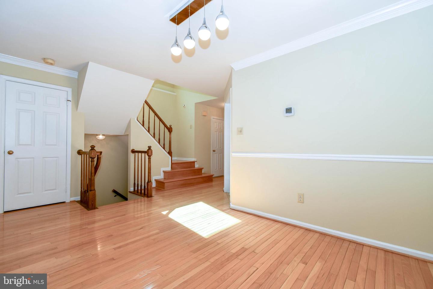 5168 GLEN MEADOW DR, CENTREVILLE, Virginia 20120, 3 Bedrooms Bedrooms, ,2 BathroomsBathrooms,Residential,For sale,5168 GLEN MEADOW DR,VAFX2258462 MLS # VAFX2258462