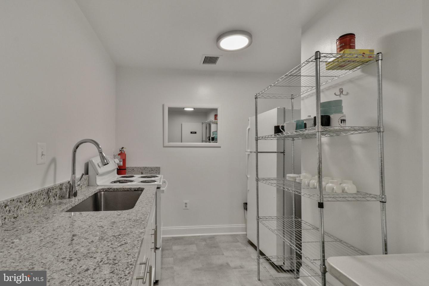 1225 MARTHA CUSTIS DR #720, ALEXANDRIA, Virginia 22302, 2 Bedrooms Bedrooms, ,2 BathroomsBathrooms,Residential,For sale,1225 MARTHA CUSTIS DR #720,VAAX2043778 MLS # VAAX2043778