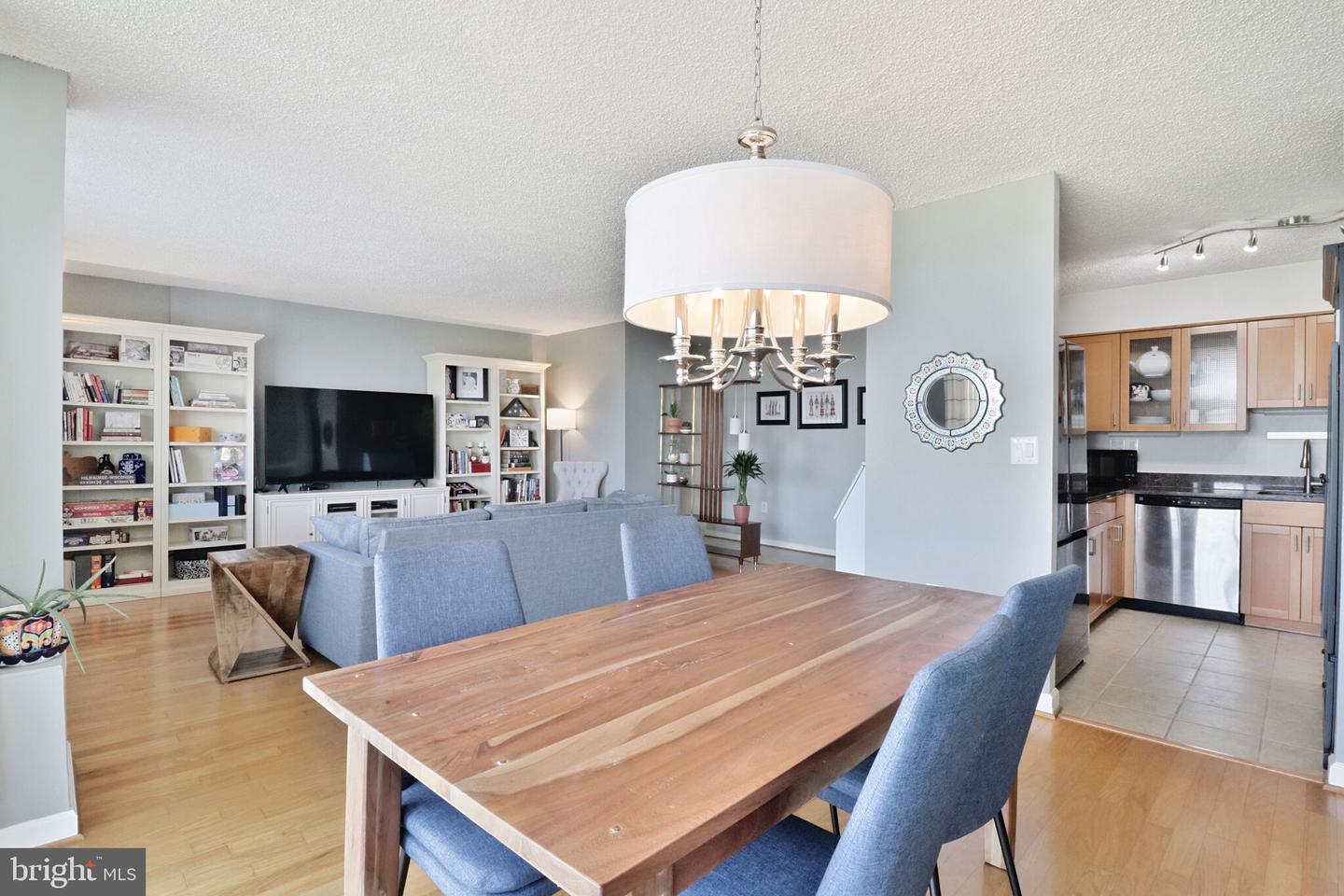 1225 MARTHA CUSTIS DR #720, ALEXANDRIA, Virginia 22302, 2 Bedrooms Bedrooms, ,2 BathroomsBathrooms,Residential,For sale,1225 MARTHA CUSTIS DR #720,VAAX2043778 MLS # VAAX2043778