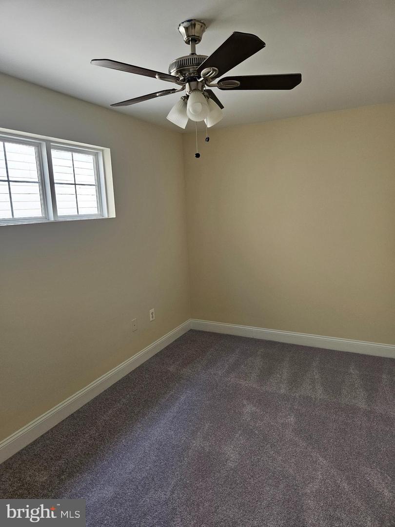 16502 BOBSTER CT, WOODBRIDGE, Virginia 22191, 4 Bedrooms Bedrooms, ,3 BathroomsBathrooms,Residential,For sale,16502 BOBSTER CT,VAPW2098582 MLS # VAPW2098582