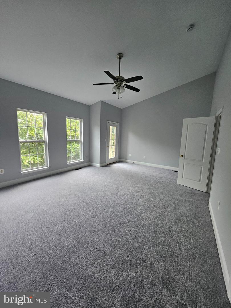 16502 BOBSTER CT, WOODBRIDGE, Virginia 22191, 4 Bedrooms Bedrooms, ,3 BathroomsBathrooms,Residential,For sale,16502 BOBSTER CT,VAPW2098582 MLS # VAPW2098582