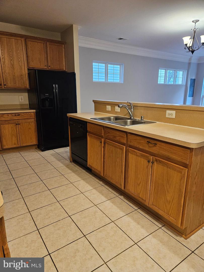 16502 BOBSTER CT, WOODBRIDGE, Virginia 22191, 4 Bedrooms Bedrooms, ,3 BathroomsBathrooms,Residential,For sale,16502 BOBSTER CT,VAPW2098582 MLS # VAPW2098582